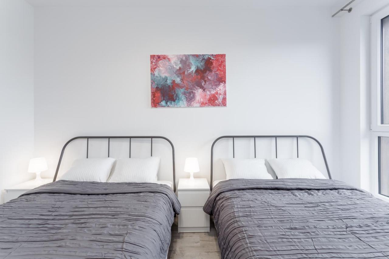 Chill Apartments Family Apartments Варшава Екстериор снимка