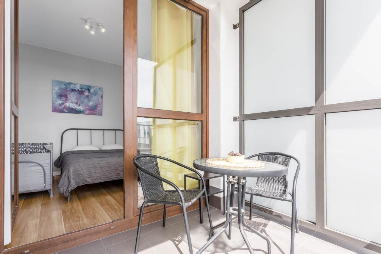 Chill Apartments Family Apartments Варшава Екстериор снимка